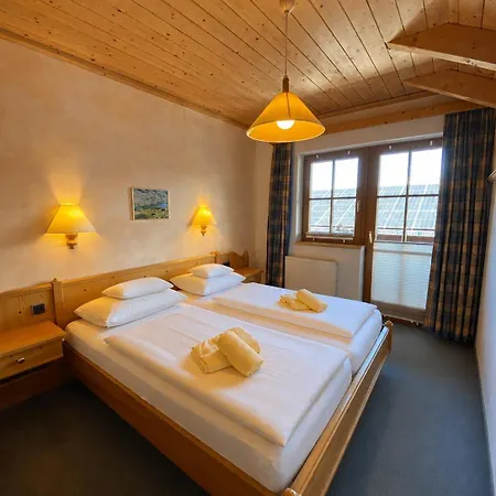 Pensionat Amadeus-landhaus Amadeus 4*