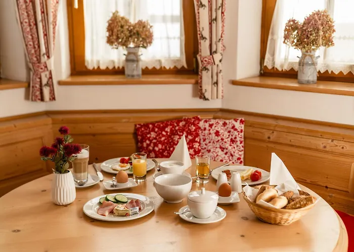 Amadeus-landhaus Amadeus Pensión Grobming